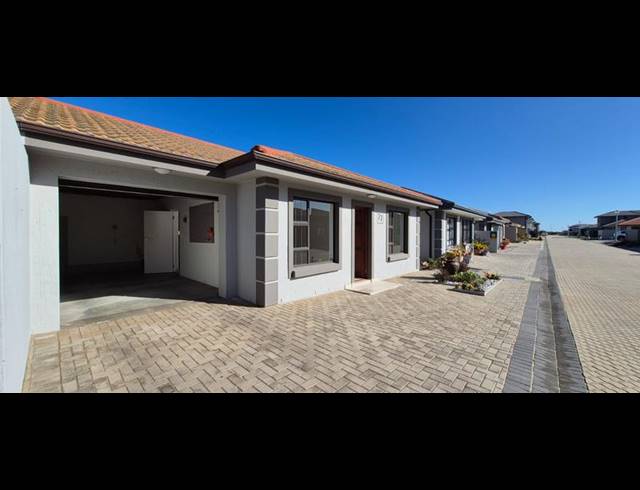 2 BEDROOM PROPERTY TO RENT IN DANA BAY